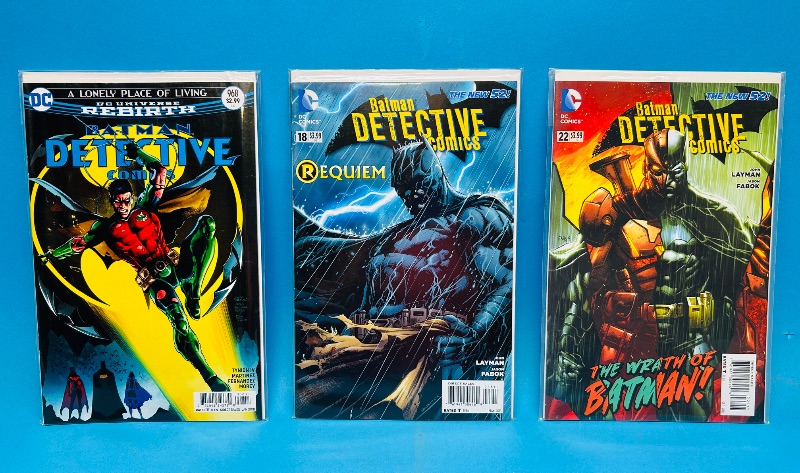 Photo 1 of 593087…3 Batman comics in plastic sleeves 