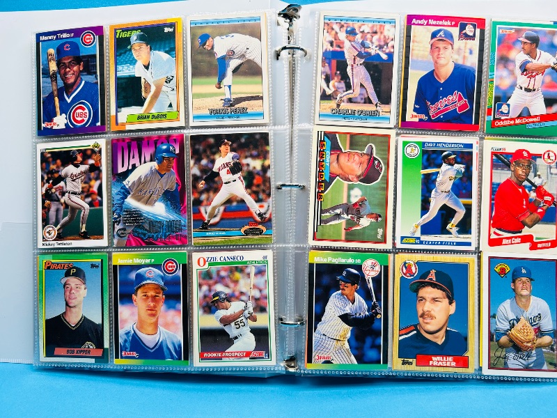 Photo 1 of 593205…final sale no returns/refunds -360 mixed baseball cards in binder