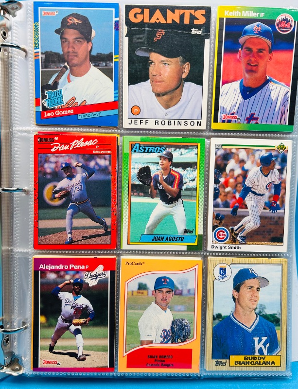 Photo 1 of 593205…final sale no returns/refunds -360 mixed baseball cards in binder