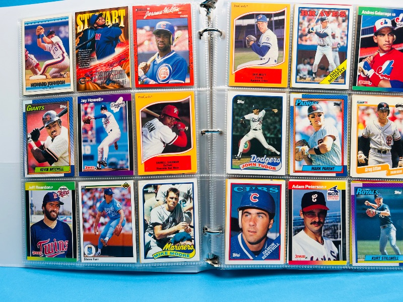Photo 1 of 593205…final sale no returns/refunds -360 mixed baseball cards in binder