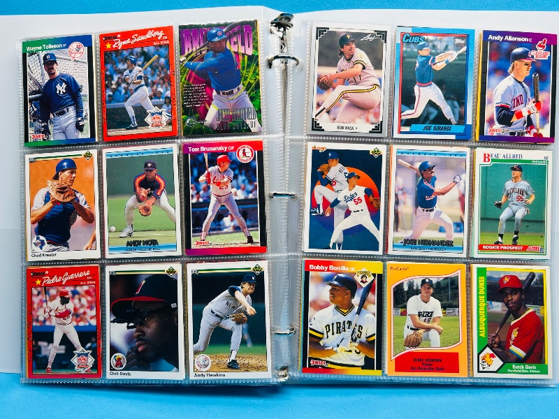 Photo 1 of 593205…final sale no returns/refunds -360 mixed baseball cards in binder