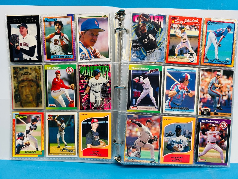 Photo 1 of 593237… final sale no returns/refunds -360 mixed baseball cards in binder