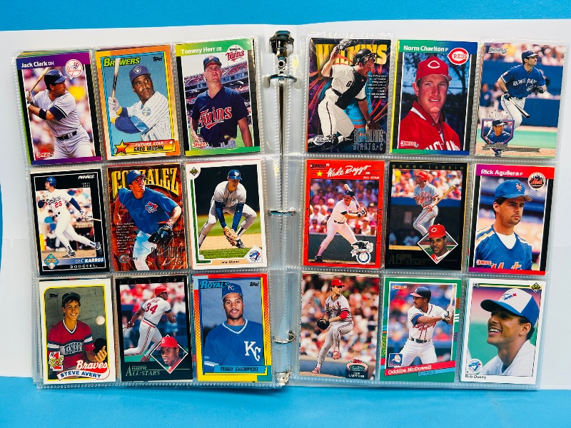Photo 1 of 593237… final sale no returns/refunds -360 mixed baseball cards in binder