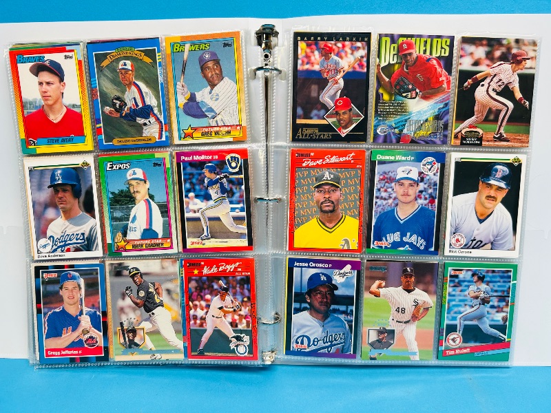 Photo 1 of 593237… final sale no returns/refunds -360 mixed baseball cards in binder