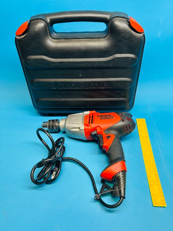 Photo 1 of 593241…large Black and Decker drill with case
