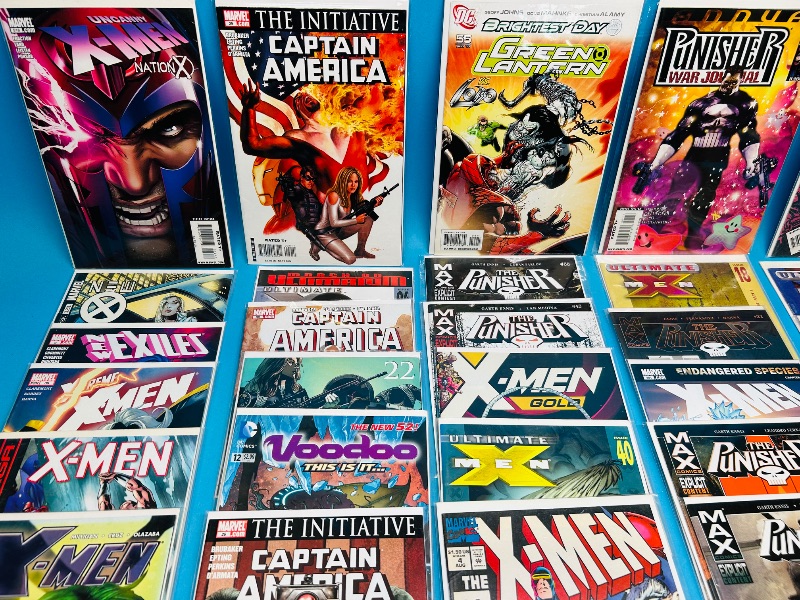 Photo 1 of 593243… final sale no returns/refunds-30 comics in plastic sleeves 