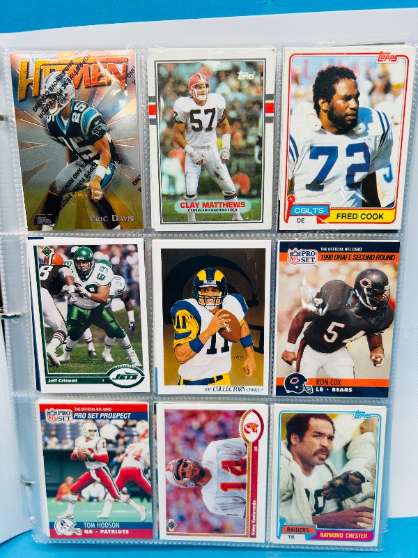 Photo 1 of 593248… final sale no returns/refunds-360 mixed football cards in binder 