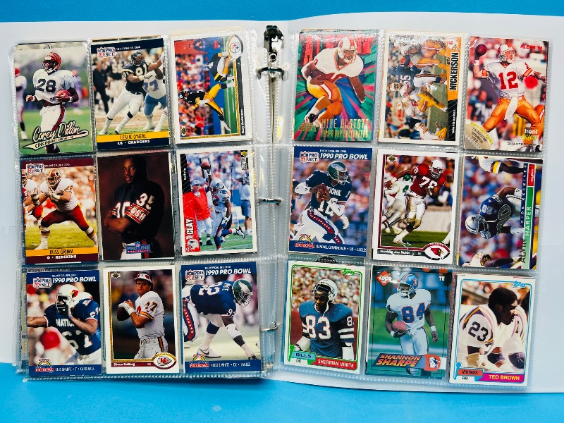Photo 1 of 593249… final sale no returns/refunds-360 mixed football cards in binder 