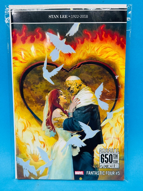 Photo 1 of 593275…Stan Lee tribute 650th issue comic in plastic sleeve 