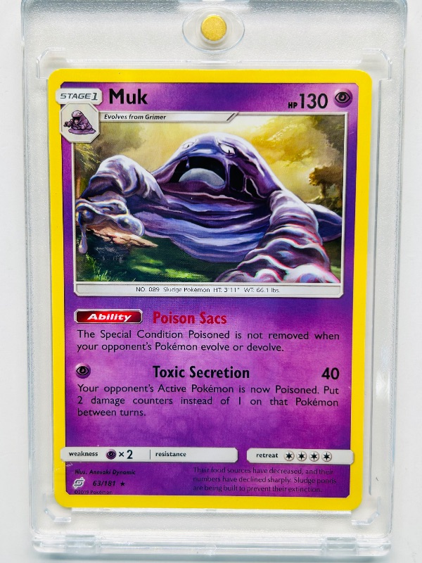 Photo 1 of 593287…Muk Pokémon card in hard plastic case