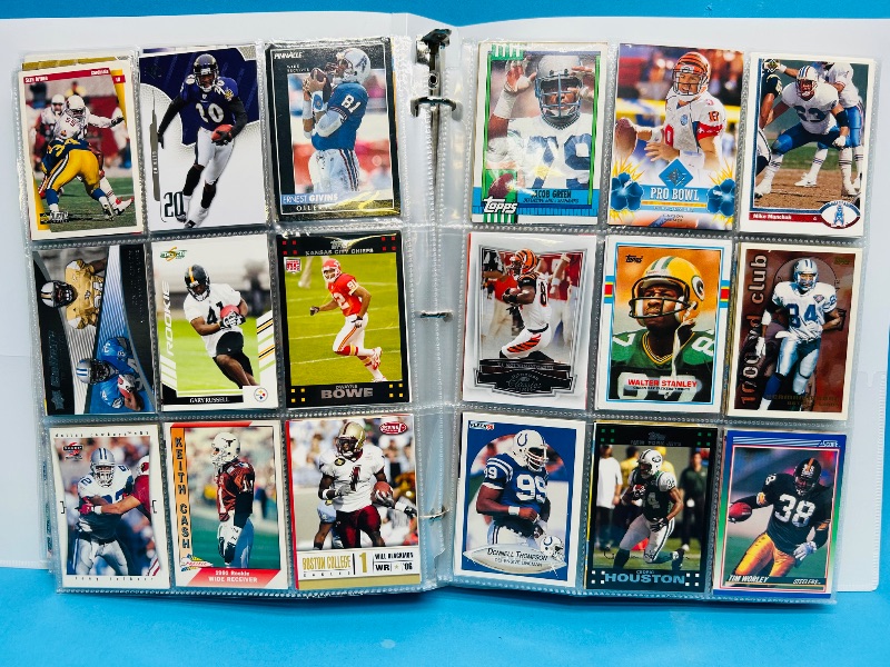 Photo 1 of 593350… final sale no returns/refunds-360 mixed football cards in binder 