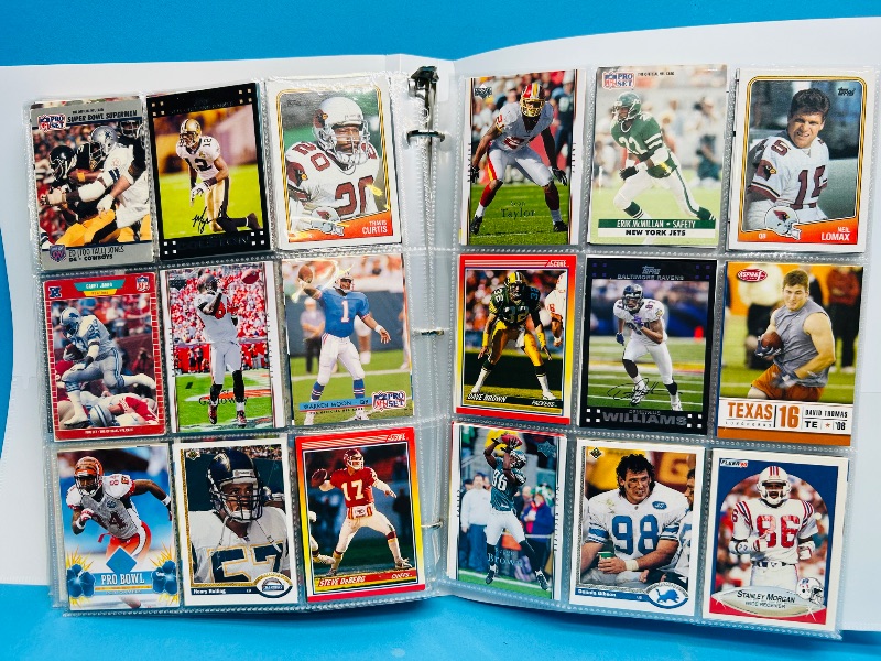 Photo 1 of 593350… final sale no returns/refunds-360 mixed football cards in binder 