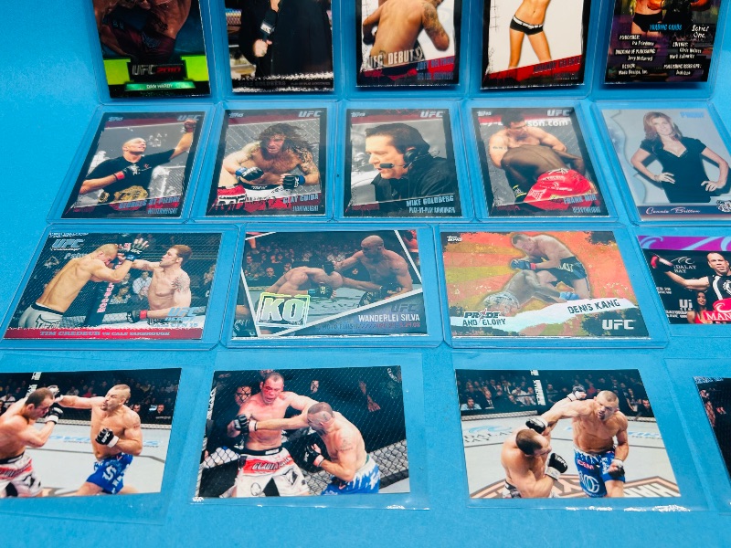 Photo 1 of 593358…UFC cards in plastic sleeves 