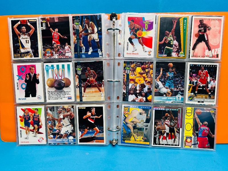 Photo 1 of 593377…final sale no returns/refunds-360 mixed basketball cards in binder 