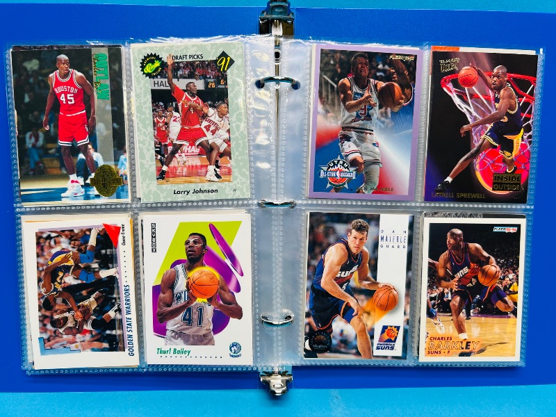 Photo 1 of 593393… final sale no returns/refunds-112 mixed basketball cards in binder