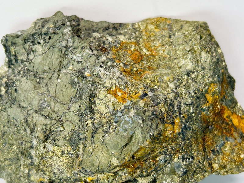 Photo 1 of 593453…large 5 x 4” pyrite rock (fools gold)