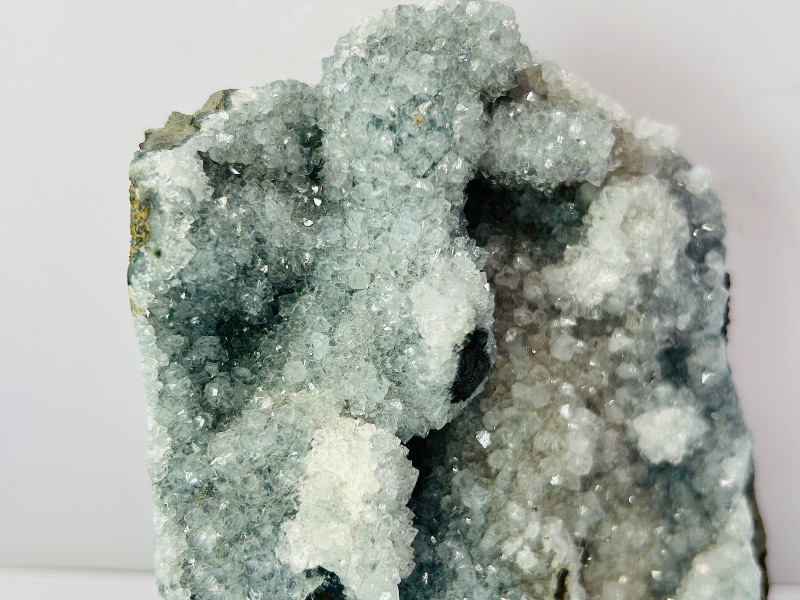 Photo 1 of 593455…7” crystal rock