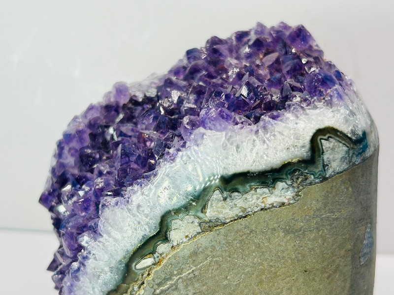 Photo 1 of 593457…large 4.5 x 4” amethyst crystal rock