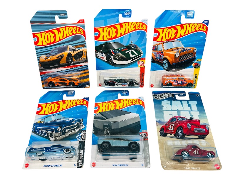 Photo 1 of 593506…6  hot wheels die cast cars 