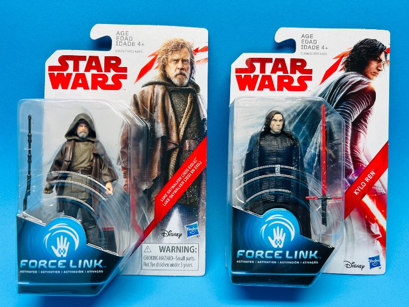 Photo 1 of 593592…2 Star Wars force link figures 