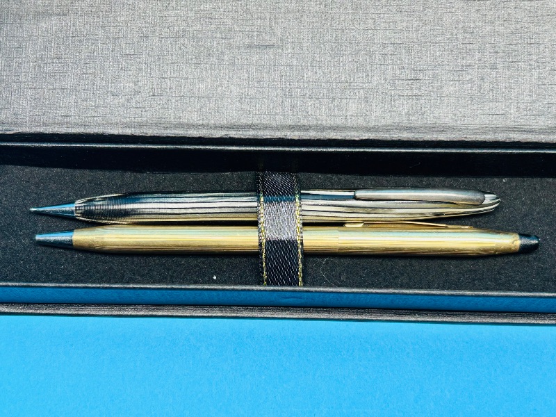 Photo 1 of 593594…6 vintage writing pens in boxes -some work some dont