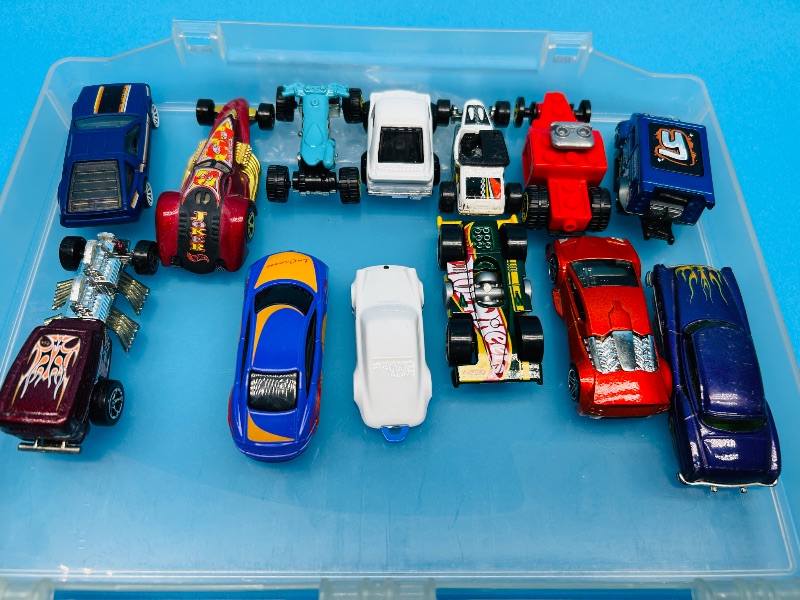 Photo 1 of 593596… final sale no returns/refunds-28 die cast cars in case
