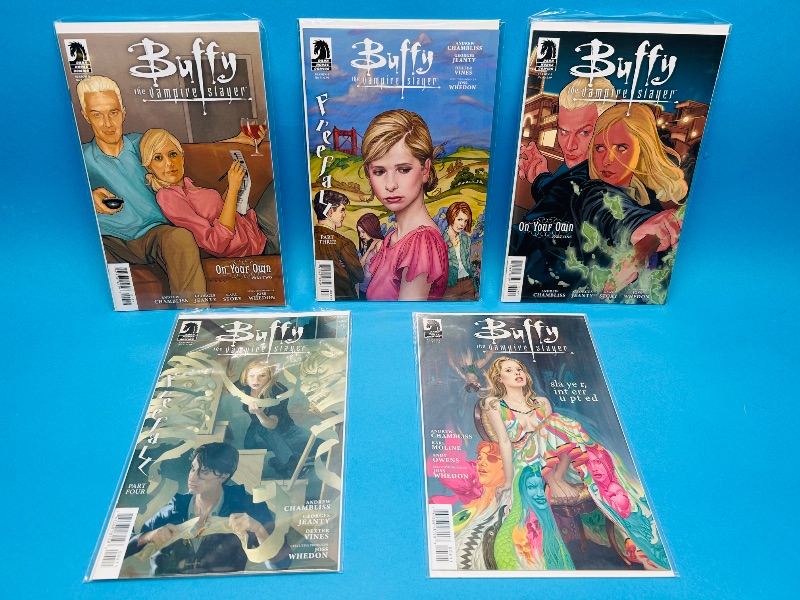 Photo 1 of 593625…5 Buffy comics in plastic sleeves 