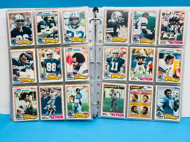 Photo 1 of 593628…final sale no return/refund-528 complete 1982 football card set in binder