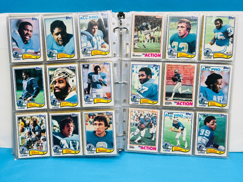 Photo 1 of 593628…final sale no return/refund-528 complete 1982 football card set in binder