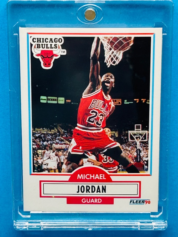 Photo 1 of 593663…Michael Jordan card 26 in hard plastic case