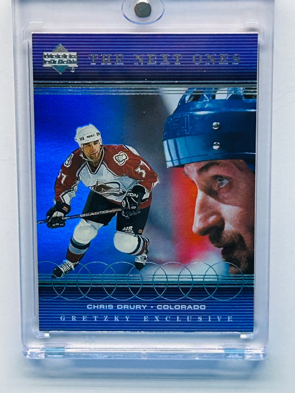 Photo 1 of 593710…Chris Drury Gretzky exclusive holo card 86 in hard plastic case