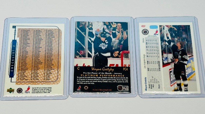 Photo 1 of 593714…3 Wayne Gretzky cards in hard plastic sleeves 