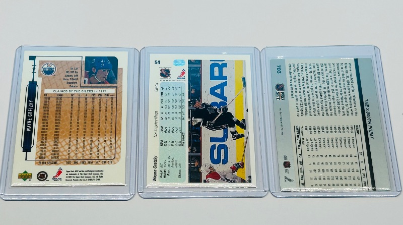 Photo 1 of 593715…3 Wayne Gretzky cards in hard plastic sleeves 