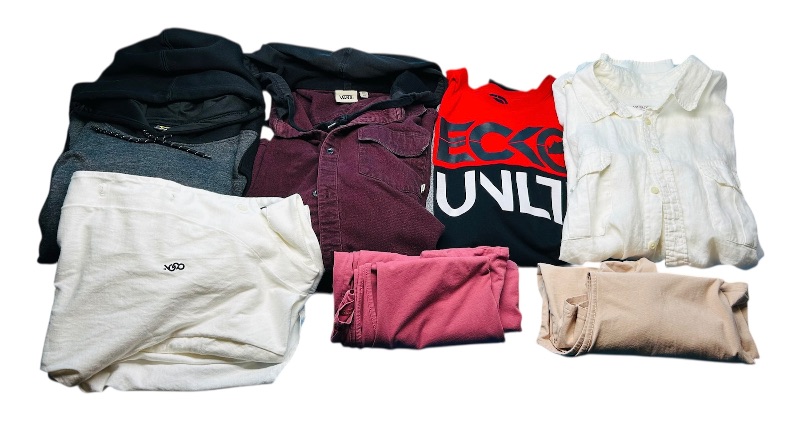 Photo 1 of 593750…mens used shirts size XXL