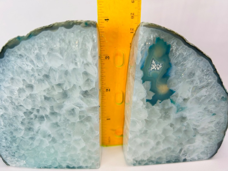 Photo 1 of 593774…4” agate base bookends