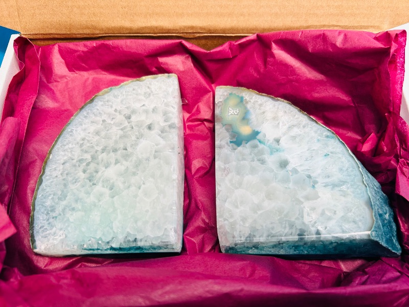 Photo 1 of 593774…4” agate base bookends