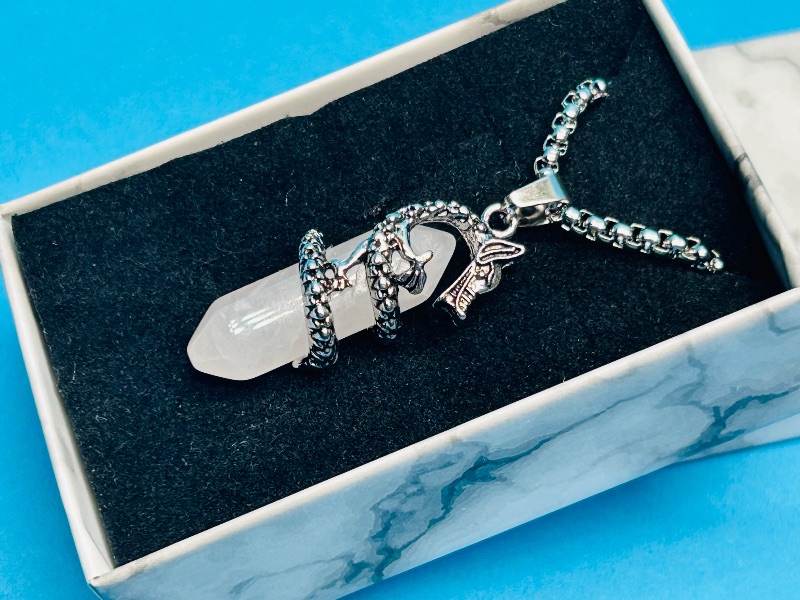 Photo 1 of 593785… dragon pendant on 18” chain in gift box