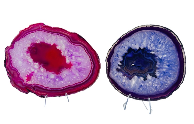 Photo 1 of 593828…2 agate slices on stands  4 x 5”, 4 x 4”