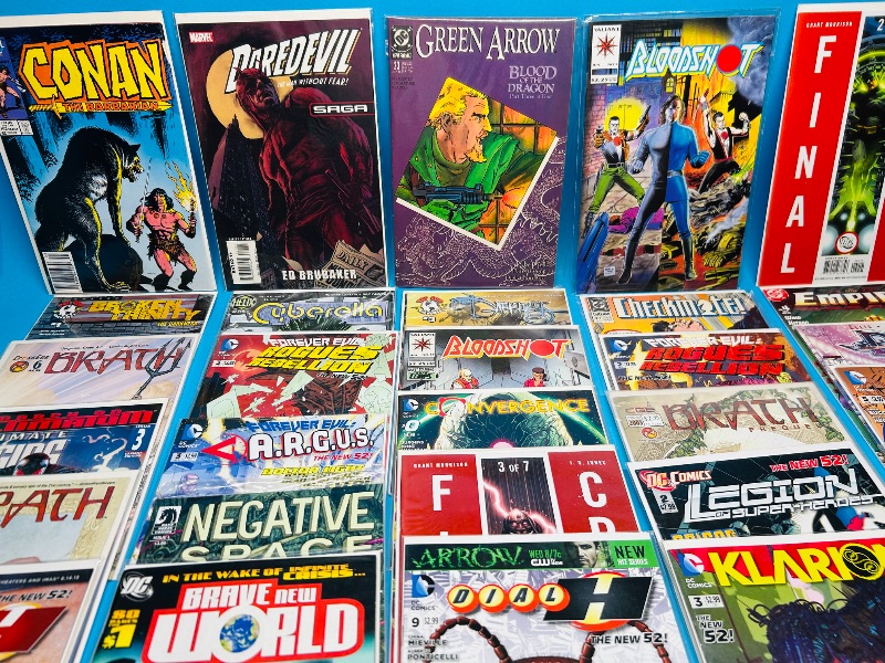 Photo 1 of 593840…final sale no return/refund-30 misc sleeved comics