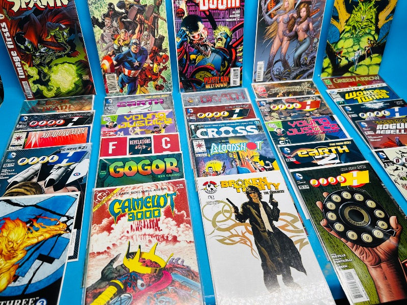 Photo 1 of 593841… final sale no return/refund-30 misc sleeved comics