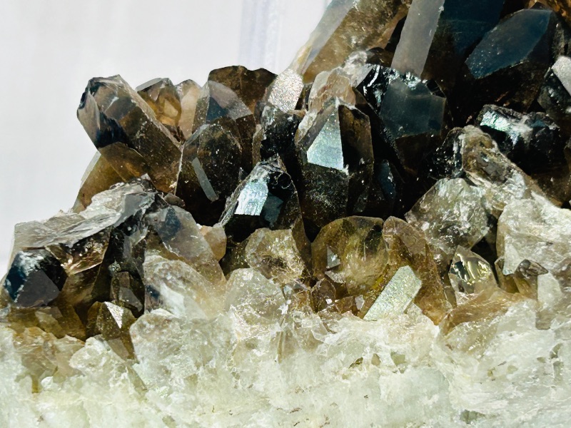 Photo 1 of 593863…3.5” smokey quartz crystal rock with display