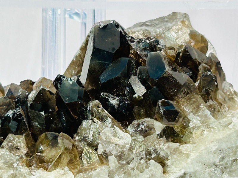 Photo 1 of 593863…3.5” smokey quartz crystal rock with display