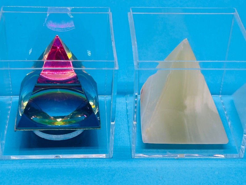 View 5 of 593871…acrylic and onyx stone pyramids in cases 2.5”