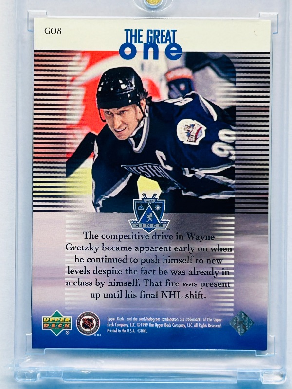 View 2 of 593917… Wayne Gretzky card GO8 in hard plastic case