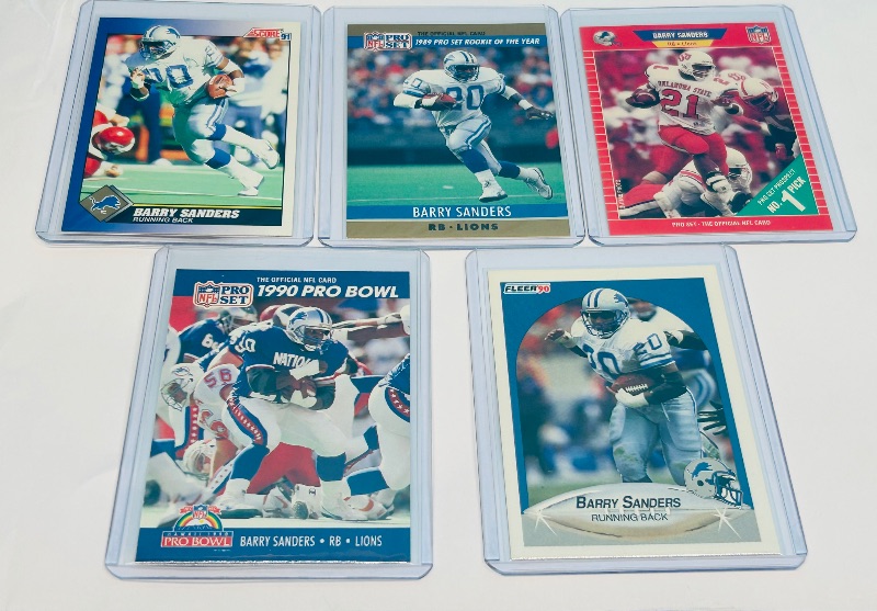 Photo 1 of 594027… 5 Barry Sanders  cards in hard plastic sleeves 