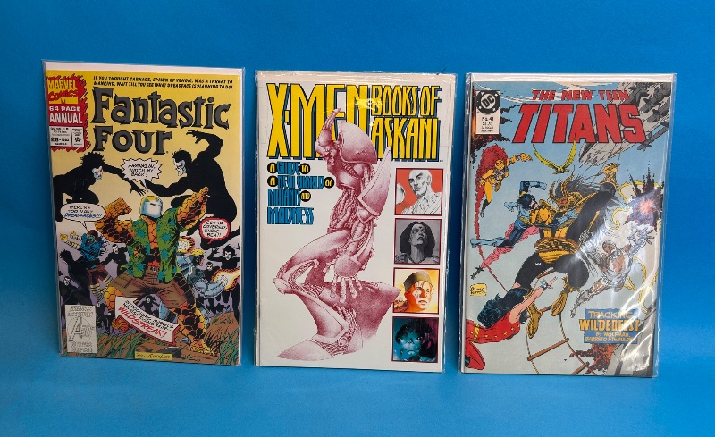 Photo 1 of 594052…3 comics in plastic sleeves 