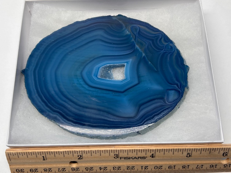 Photo 1 of 594093… 5” agate slice with stand in gift box