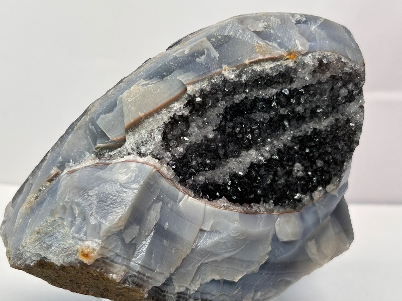 Photo 1 of 594111…4” agate with Druzy crystal 