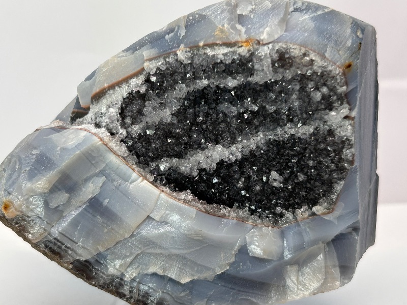 Photo 1 of 594111…4” agate with Druzy crystal 