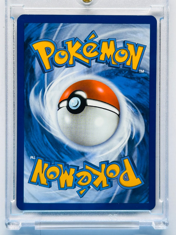 Photo 1 of 594294…Ninetales Pokémon card in hard plastic case